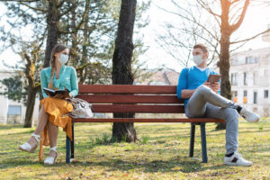 people talking in the park after talking to an anxiety therapist in Winter Park, FL. Learn more online therapy in Florida today!